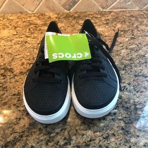 Black Crocs New with tags 7